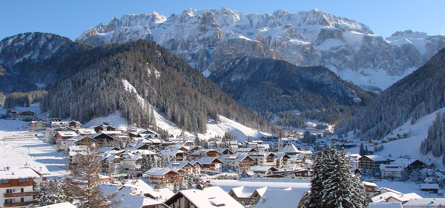 Apartment Edelraut is the ideal accommodation for your holidays in Selva in Val Gardena - Italy